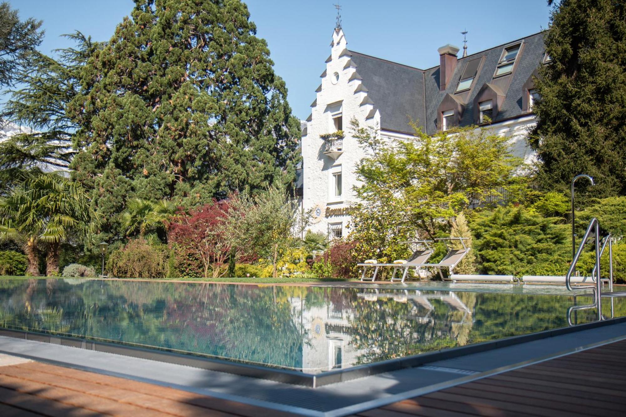 Hotel Sonnenhof メラーノ エクステリア 写真